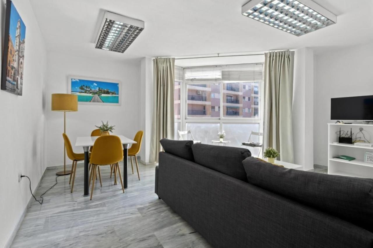 Apartamento Luminoso Cuarteles By Greensol Homes Malaga Exterior photo